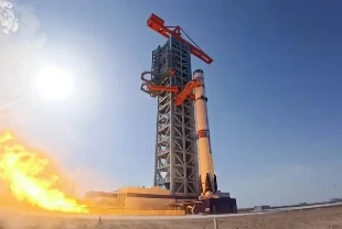 Çin’in SpaceX’e rakip olacak roketi testi başarıyla geçti