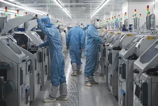 Çip ambargosundan etkilenen Çin kaynakları Huawei'ye yönlendiriyor