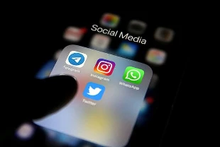 Çocuklara sosyal medya düzenlemesi yasalaştı: Uzmanlar ne diyor?