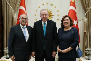 Cumhurbaşkanı Recep Tayyip Erdoğan 4 ülkenin büyükelçisini kabul etti