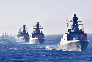 Deniz Kuvvetleri'ne ait gemiler Preveze Deniz Zaferi için İstanbul Boğazı'ndan geçiş yapacak