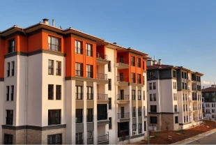 Deprem bölgesinde yaralar sarılıyor: Yıl sonunda 452 bin konut ve iş yeri sahiplerini bulacak