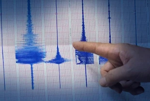 Depremin ardından ilk hasar ihbarı geldi!