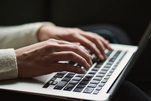 Dijital platformlarda temsil krizi: Görünmek değil doğru anlaşılmak önemli