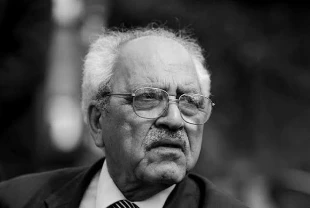 Doğu'nun derin, şiirin güçlü, umudun bitimsiz sesi: Sezai Karakoç