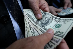 Dolar endeksi Trump dönemindeki düşüş serisini kırdı
