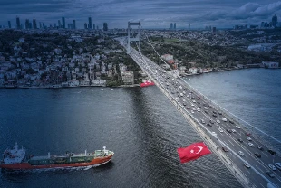 Dünya enerji sevkiyatında güvenli rotalar arıyor: Kilit ülke Türkiye