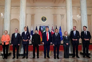 Dünyanın gözü Beyaz Saray'daydı! Trump duyurdu: Putin kabul etti