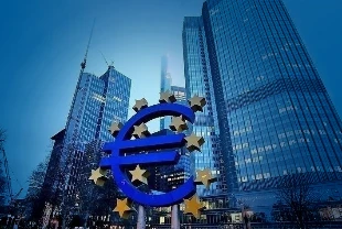 ECB'den şahin mesaj: Faiz artışları beklenenden yakın olabilir