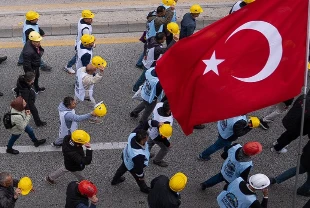 Ekonomi yönetiminden 1 Mayıs mesajları