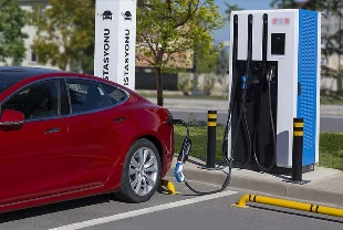 Elektrikli araçların enerjisinin yüzde 63’ü yeşil şarj istasyonlarından