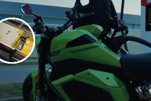 Elektrikli motosiklette katı hal devrimi: 9 dakikada %70 şarj