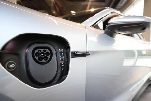 Elektrikli ve hibrit araçlar satışları arttı! Benzin ve dizele talep azaldı