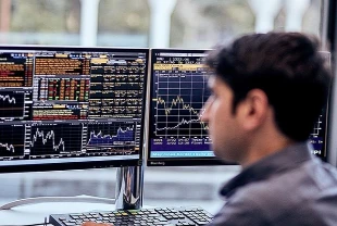 Emtia piyasalarında yön arayışı: Enerji riski ve faiz beklentileri belirleyici oldu