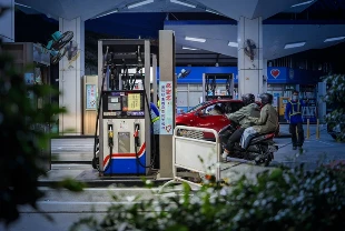 Enerji bağımlılığı yüksek ülkeler önlemleri sıkılaştırıyor