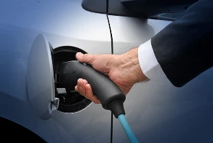 EPDK’dan elektrikli araç şarj düzenlemesi: Fiyat, ödeme ve erişim kuralları değişti