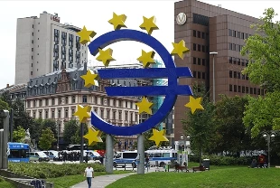 Euro Bölgesi'nde ekonomiye güven beklentileri aştı