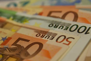 Euro Bölgesi'nde enflasyon beklentinin altında