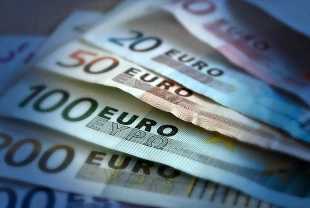 Euro Bölgesi'nde güven endeksi düştü