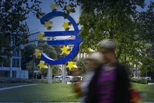 Eurostat nisan ayı verileri: Euro Bölgesi'nde işsizlik oranı sabit kaldı