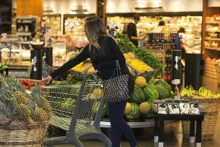 Fahiş fiyatla mücadele sonuç verdi: Raflarda fiyatlar geriledi