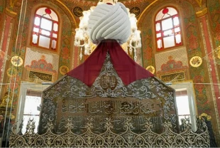 Fatih Sultan Mehmed vefatının 545. yılında kabri başında anılacak