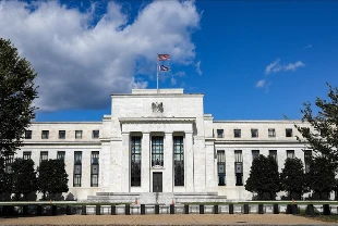 Fed'deki istifa Washington'ı hareketlendirdi! Trump'ın eli güçlendi