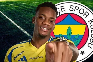 FENERBAHÇE TRANSFER HABERİ: Yıldız oyuncu Fenerbahçe için İstanbul'a geliyor! Öğlen uçağı iniyor