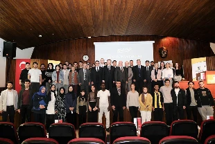 Geleceği tasarlayan gençlere yol haritası