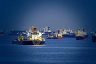 Goldman Sachs'tan Hürmüz Boğazı'ndan petrol akışı uyarısı: Savaş öncesi seviyelerin altında kalabilir