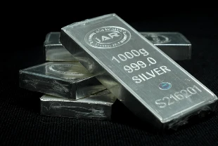 Gümüş yeni zirvesini gördü: Yıllık artış yüzde 100'e yaklaştı