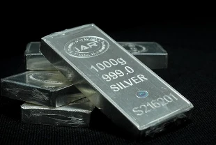 Gümüşte tarihi zirve: 51 doları aşarak rekor kırdı
