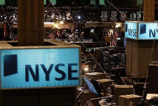 Haftanın son işlem gününe New York borsası karışık seyirle açıldı