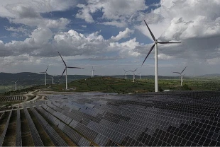 Hibrit enerji yatırımları büyüyor: 4 milyar dolarlık kapasiteye ulaştı