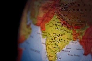 Hindistan yabancı yatırım kurallarını gevşetti