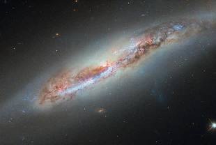 Hubble 60 milyon ışık yılı uzaktaki galaksiyi görüntüledi: ‘NGC 4388’