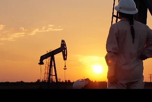 Hürmüz düğümü: Petrolde baz senaryo belli oldu