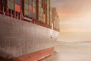 Hürmüz’de kriz: ABD gemilerine İran’dan tehdit