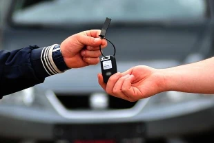 İkinci el otomobil fiyatlarında reel düşüş sürüyor