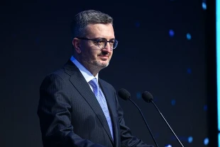 İletişim Başkanı Duran, Cannes'te yarışacak 3 film için TRT'yi tebrik etti