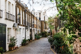 İngiltere konut piyasasında talep düştü: Mortgage faiz endişesi alıcıları frenledi