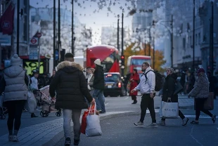 İngiltere'de işsizlik oranı yüzde 5,2 ile son 5 yılın zirvesinde