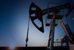 Irak: Savaş nedeniyle petrol faaliyetleri büyük ölçüde durdu