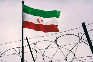 İran'dan ABD'ye mesaj: 'Geçmişe bakın'