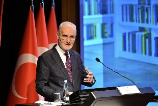 İstanbul Ticaret Üniversitesi'nden dikkat çeken etkinlik: İş dünyası okuyor! Şekib Avdagiç: Bu şehri hafızanıza nakşedin