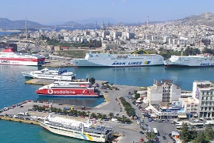 İthalattaki sahtecilik nedeniyle Pire Limanı mercek altına alındı