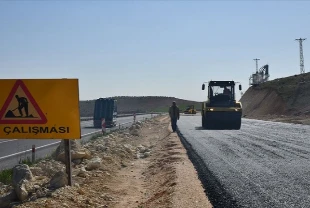 Karayolları Genel Müdürlüğü uyardı: Yola çıkacaklar dikkat! 8 bölgede çalışma var