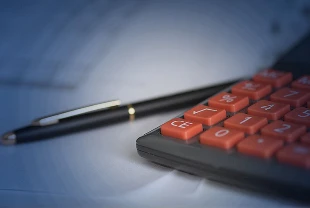 KGK raporlama kriterlerini yeniden belirledi: Büyük işletme sınırları güncellendi