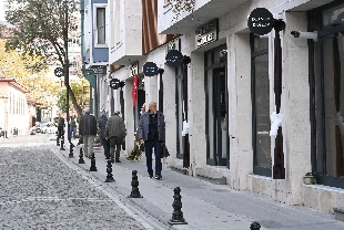 Kitap kokusu Cağaloğlu’na geri döndü