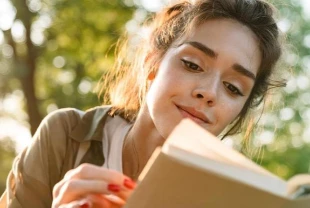 Kitap okumaya nereden başlamalıyız? Kitap okumaya yeni başlayan biri hangi kitapları okumalı?